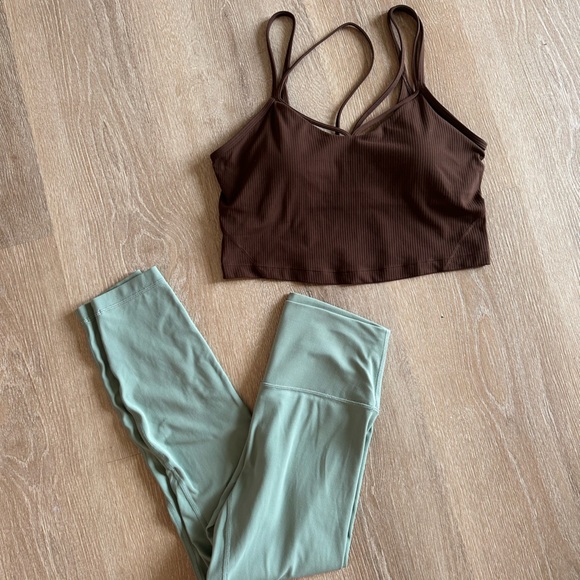LULULEMON ALIGN set <leggings & tank> - Picture 3 of 9
